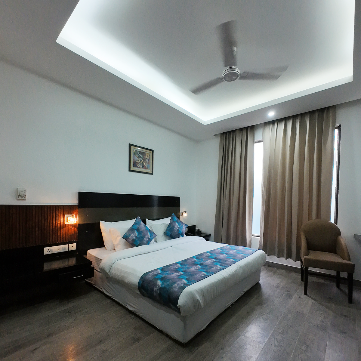 ACE7 Hotel & Residence - Image 2